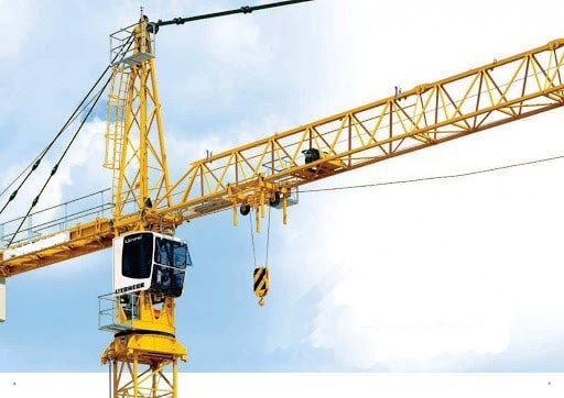 Cần trục cẩu tháp